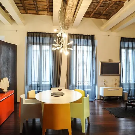 Elite Lavatore House